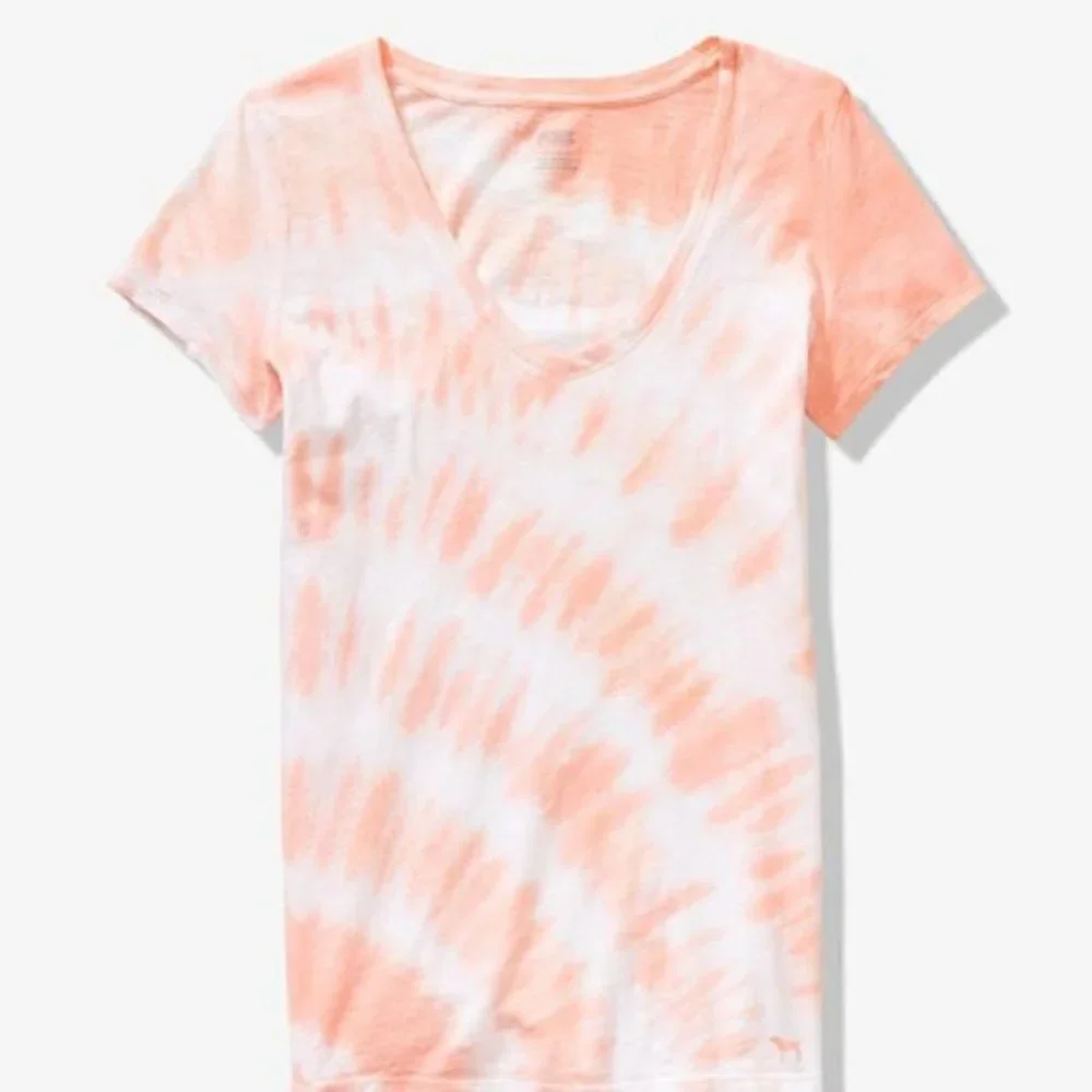 VS PINK Perfect V-Neck Tee NWT - Picture 3 of 3